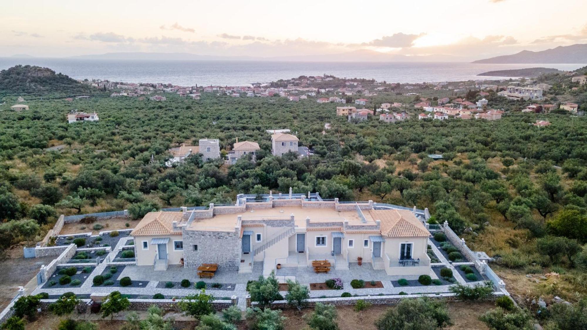 Sundy Maria Apartments 스투파 외부 사진